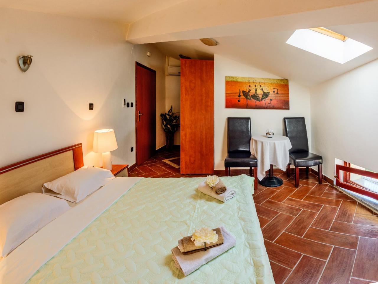 Rooms Laura Medulin Exterior foto